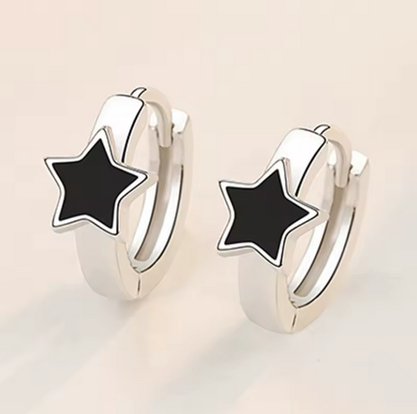 Trendige 925 Sterling Silber Creolen mit schwarzem Stern-Design