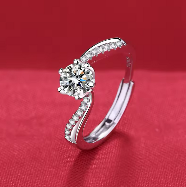 Platinierter Ring – Eleganz mit funkelndem Zirkonia-Stein