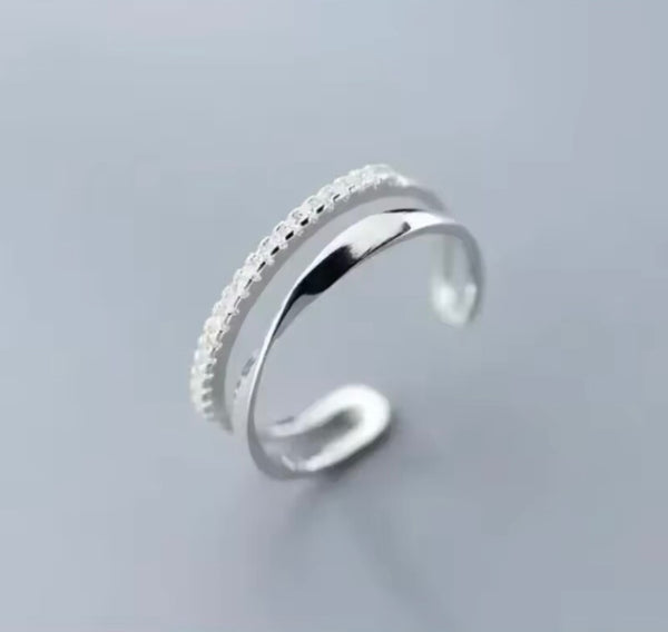 Eleganter 925 Sterling Silber Damenring Zwei Reihen Verstellbarer Zirkonia-Ring