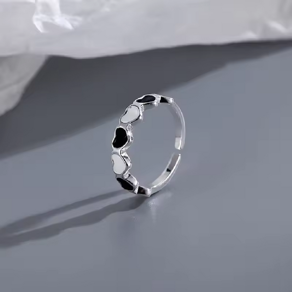 Damen Ring weiß-schwarzem Herz motiv 925er Sterling-Silber, größenverstellbar