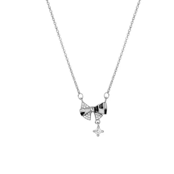 Schleifen-nfinity Kette 925er Silber – Glänzender Zirkonia-AkzentI mit Zikronia