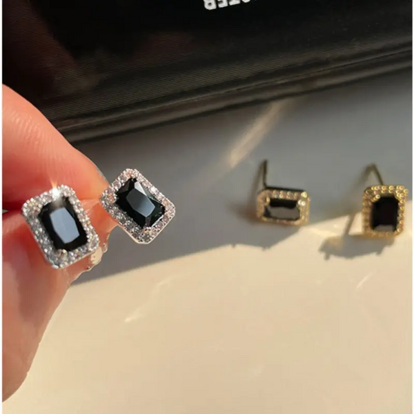 Sterling Silber 925 Ohrringe – Rechteckdesign mit schwarzem Zirkonia Ohrstecker