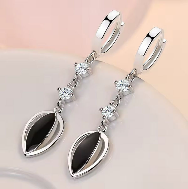 Elegante 925 Sterling Silber Ohrringe mit Zirkonia - Oval Onyx-Design
