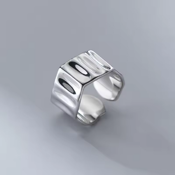 Damenring mit breitem Wellen-Design, Sterling-Silber 925, offene Größe.