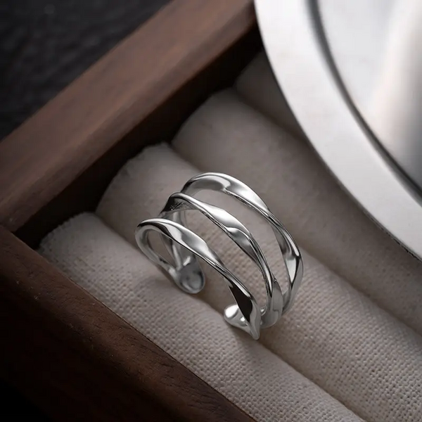 Offener Silbern ring – Dreifach geschwungenes Design, verstellbar