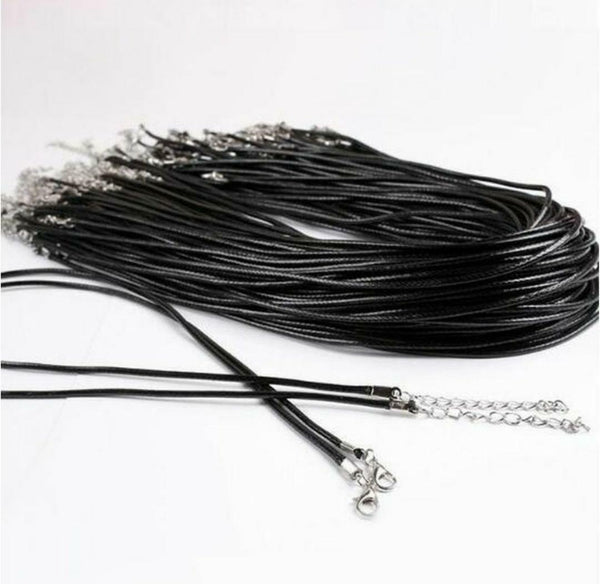 Lederhalsband mit Karabinerverschluß einschl. Verlängerungskettchen