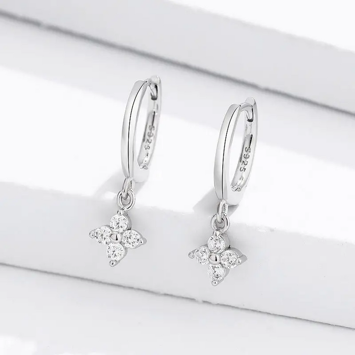 Creolen mit Anhänger Blüte Silber 925 Zirkonia Damen Ohrringe Blume - Vipfashion797