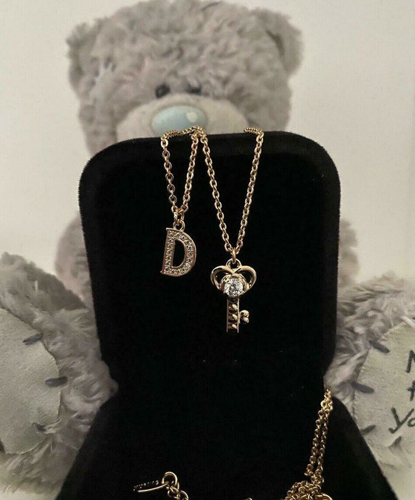 Damen Ketten Schmuck18k (Buchstabe anhänger D und Schlüssel)